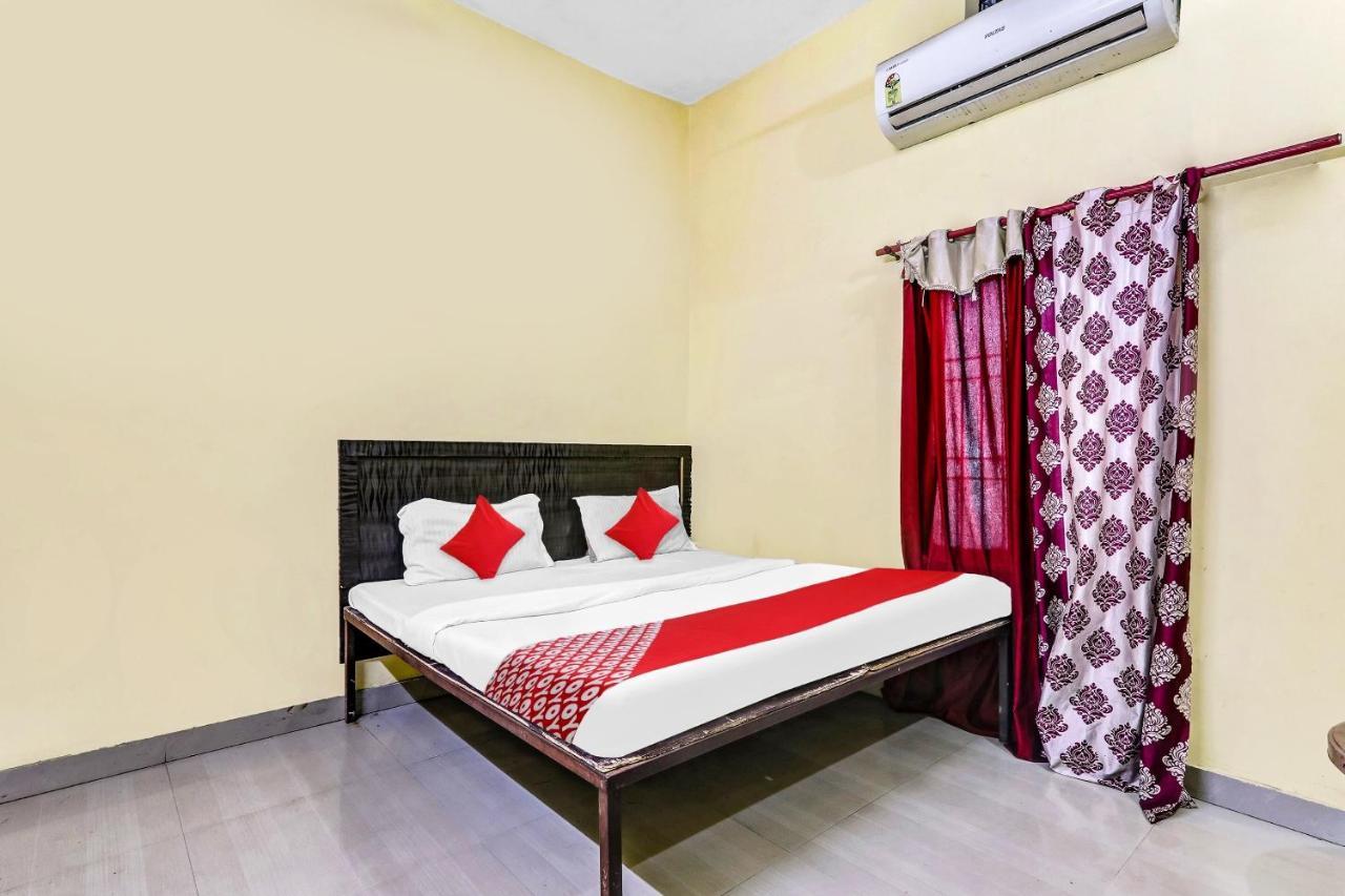 Flagship Hotel Suman Niwas Bijnaur Exterior photo